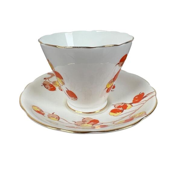Gladstone Bone China Cup Saucer England Persimmon Fruit Scalloped Rim Gilded - Picture 4 of 14